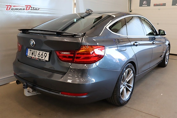 BMW 320 5 of 19