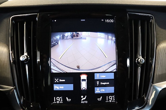 Volvo V90 Cross Country 12 of 18