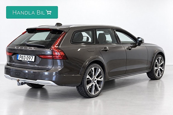 Volvo V90 Cross Country 4 of 18