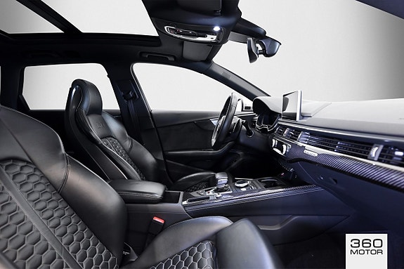 Audi RS4 9 of 13