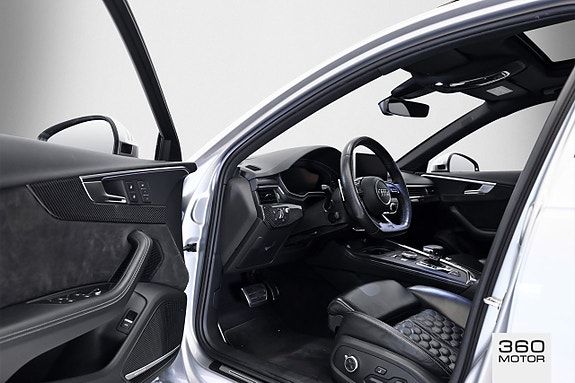Audi RS4 7 of 13