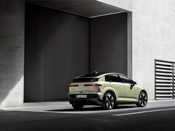 Audi A2 4 of 12