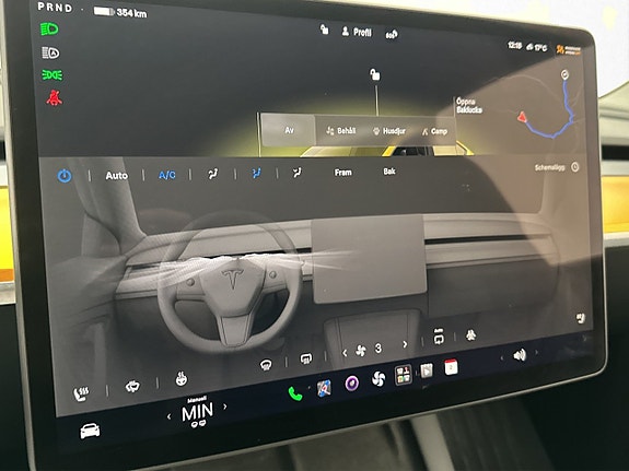 Tesla Model Y 22 of 28