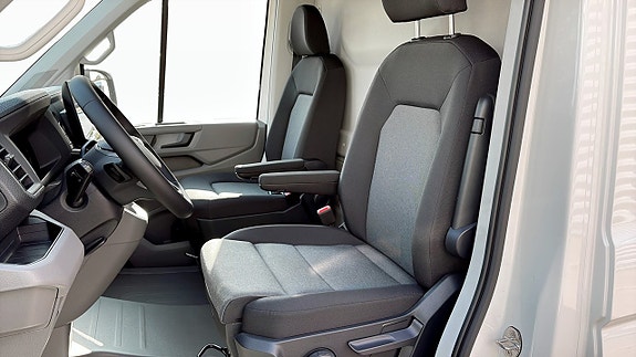 Volkswagen Crafter 8 of 12