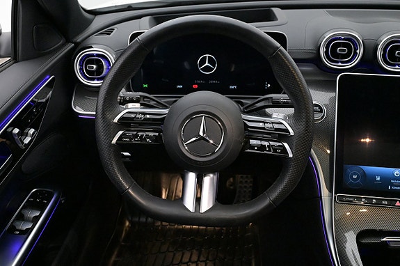 Mercedes-Benz C300 7 of 27