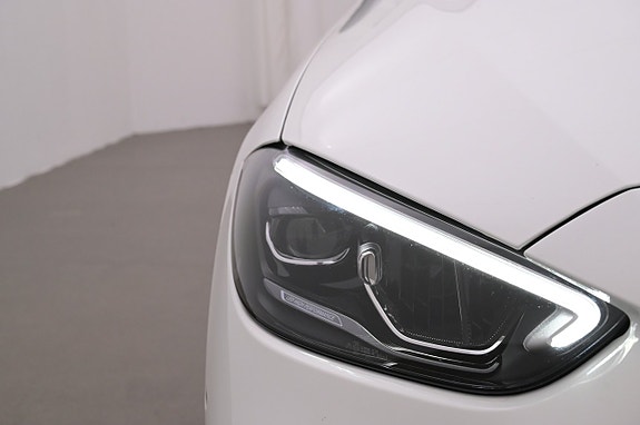 Mercedes-Benz C300 26 of 27