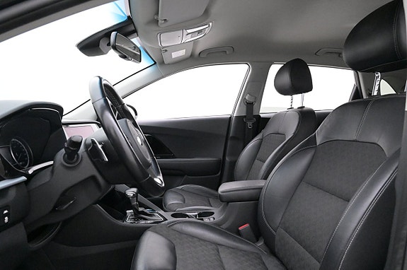 Kia Niro 10 of 27