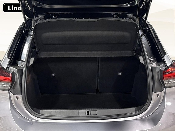 Opel Corsa 12 of 18