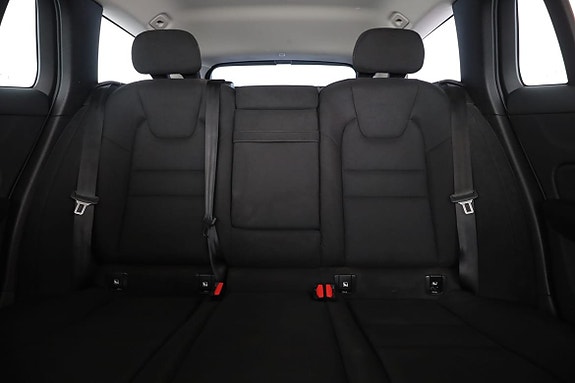 Volvo V60 16 of 30