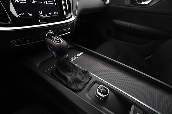 Volvo V60 24 of 30