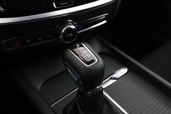 Volvo V60 26 of 30