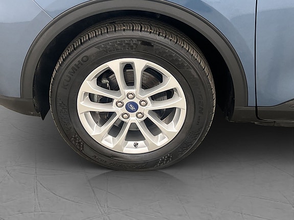 Ford Kuga 25 of 28