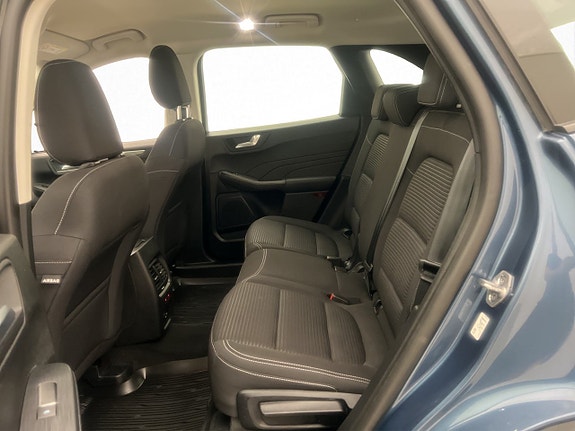 Ford Kuga 11 of 28