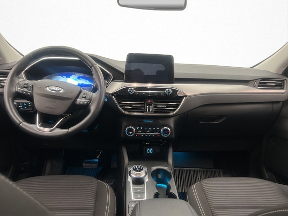 Ford Kuga 12 of 28