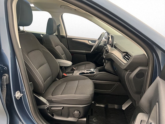 Ford Kuga 10 of 28