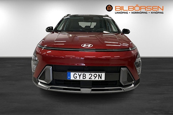 Hyundai Kona 2 of 19