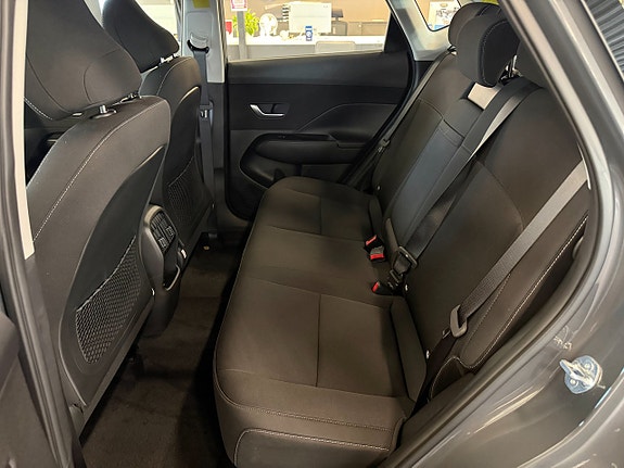 Hyundai Kona 8 of 9