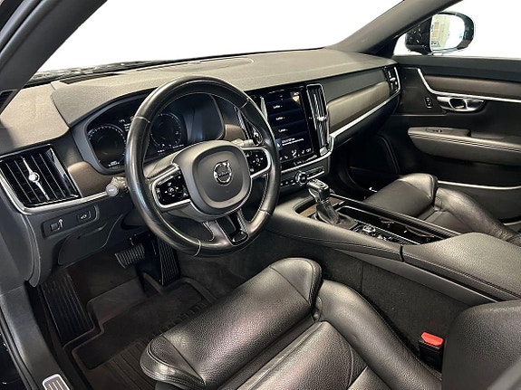 Volvo V90 Cross Country 9 of 29