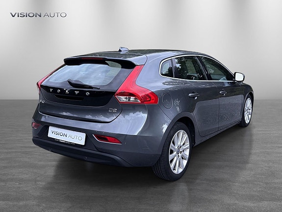 Volvo V40 5 of 24