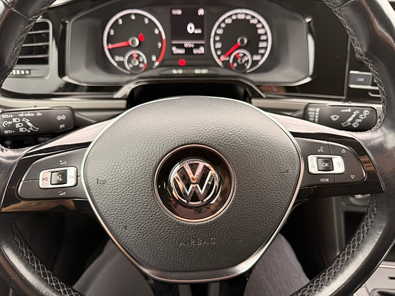 Volkswagen Polo 12 of 18