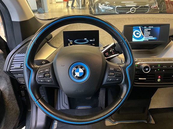 BMW i3s 9 of 14
