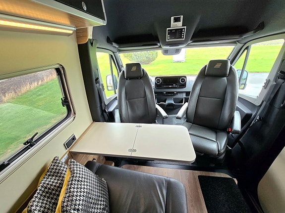 Hymer Grand Canyon S CrossOver 3 of 13