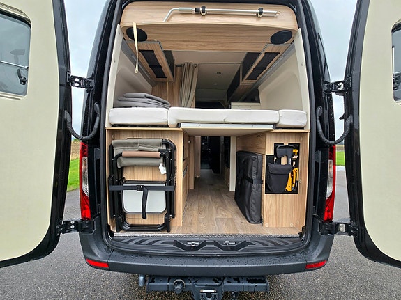 Hymer Grand Canyon S CrossOver 10 of 13