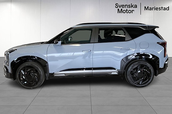 Kia Seltos 3 of 18