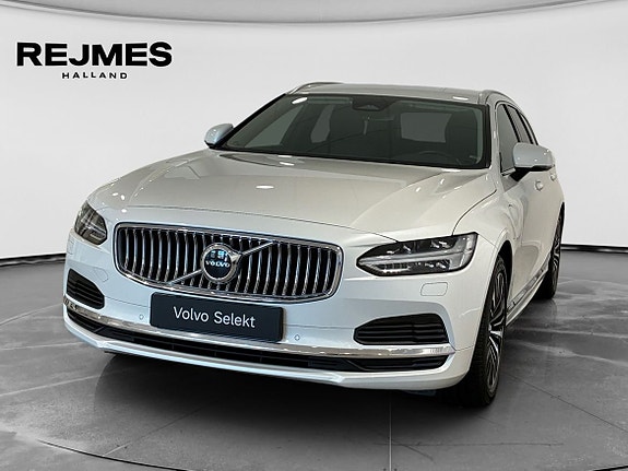 Volvo V90 2 of 30