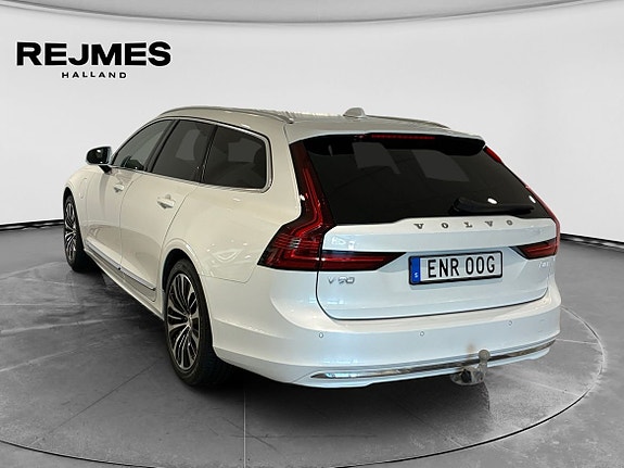 Volvo V90 5 of 30