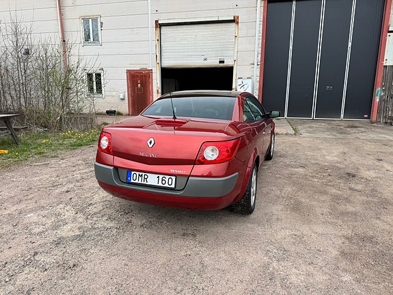 Renault Megane II 4 of 7