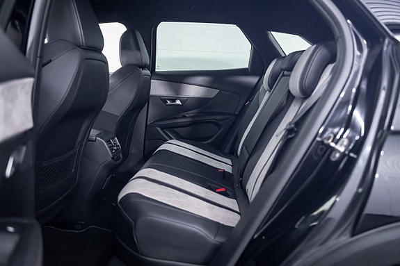 Peugeot 3008 27 of 29