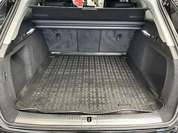 Audi A4 23 of 27