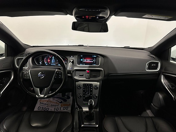 Volvo V40 20 of 26