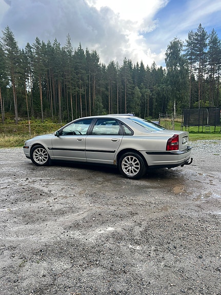 Volvo S80 4 of 10