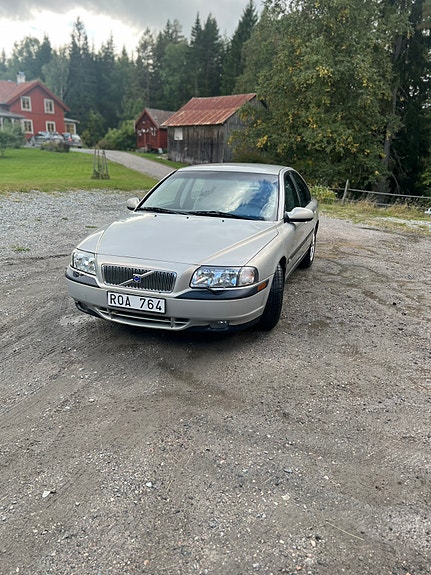 Volvo S80 5 of 10