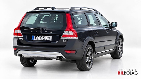 Volvo XC70 5 of 22
