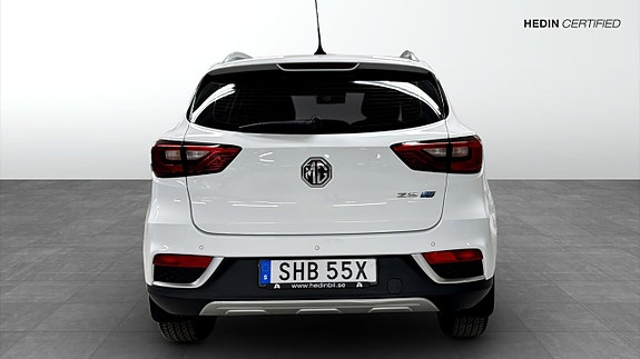 MG ZS EV 7 of 9