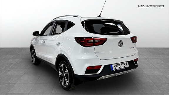 MG ZS EV 2 of 9