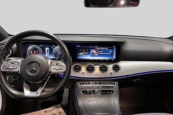 Mercedes-Benz E220 d 7 of 14