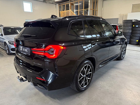 BMW X3 21 of 23