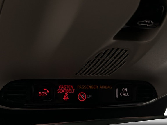 Volvo XC60 15 of 30