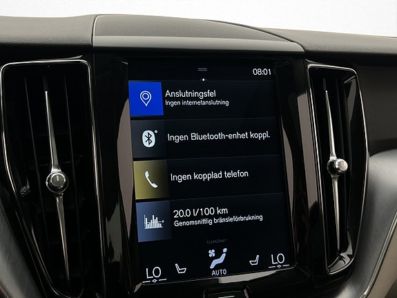 Volvo XC60 25 of 30