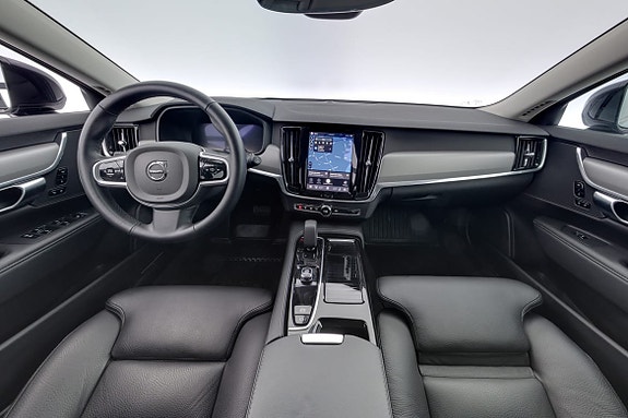 Volvo V90 7 of 17