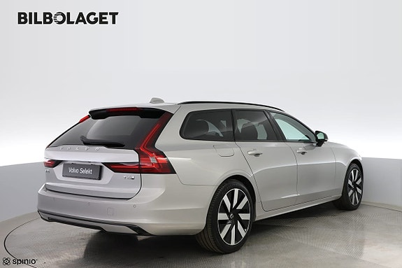 Volvo V90 4 of 17