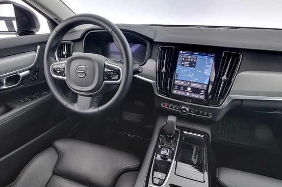 Volvo V90 8 of 17