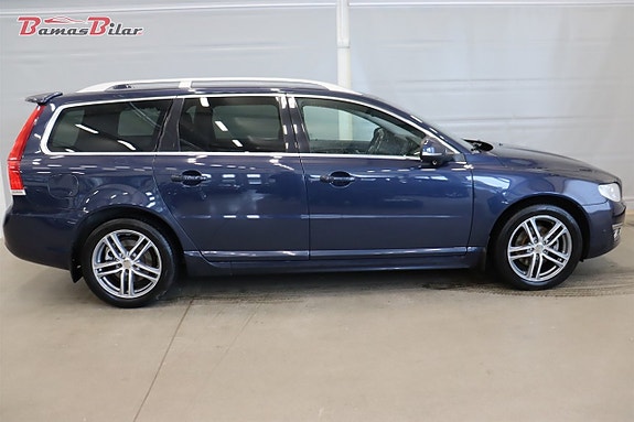 Volvo V70 6 of 20