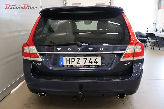 Volvo V70 4 of 20
