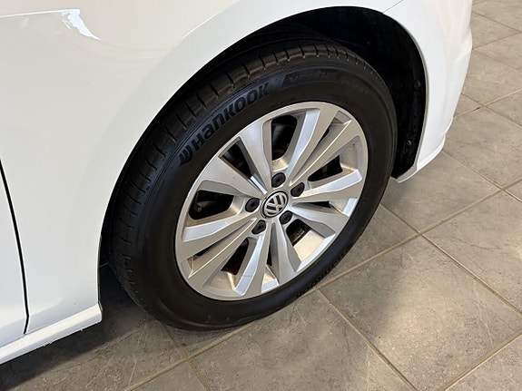 Volkswagen Golf I 2 of 17