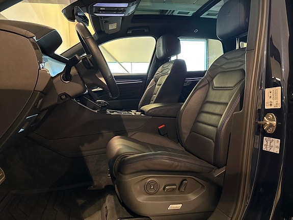 Volkswagen Touareg 24 of 26